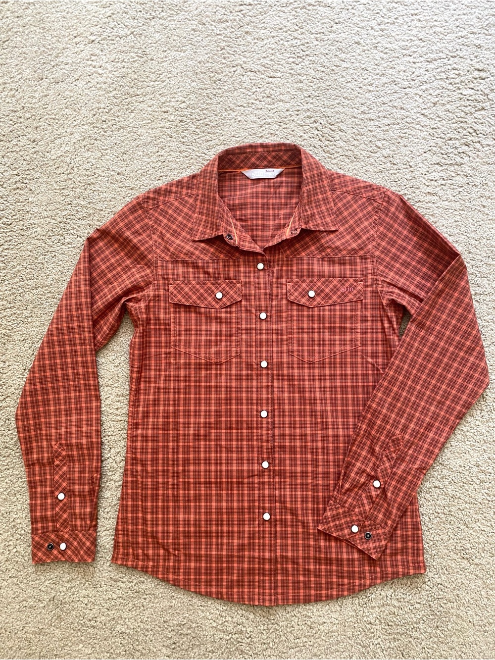 Stio Eddy Pearl Snap Button Down Long Sleeve Orange Cedar Plaid XS
